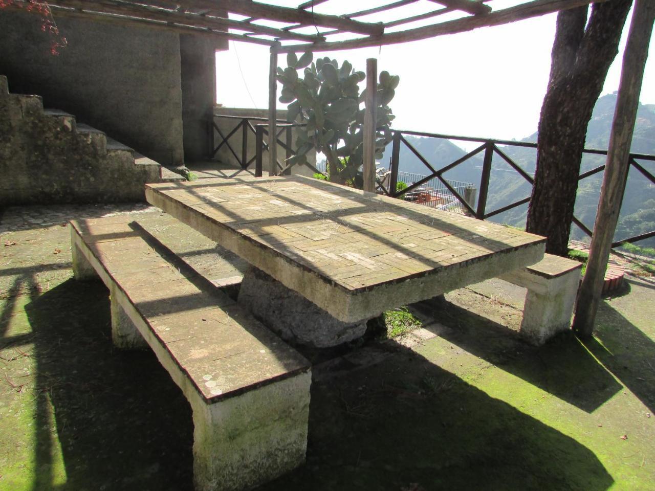 Rifugio Dei Tre Pini Country house *
