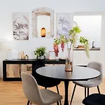 La Duca Suites & Apartments