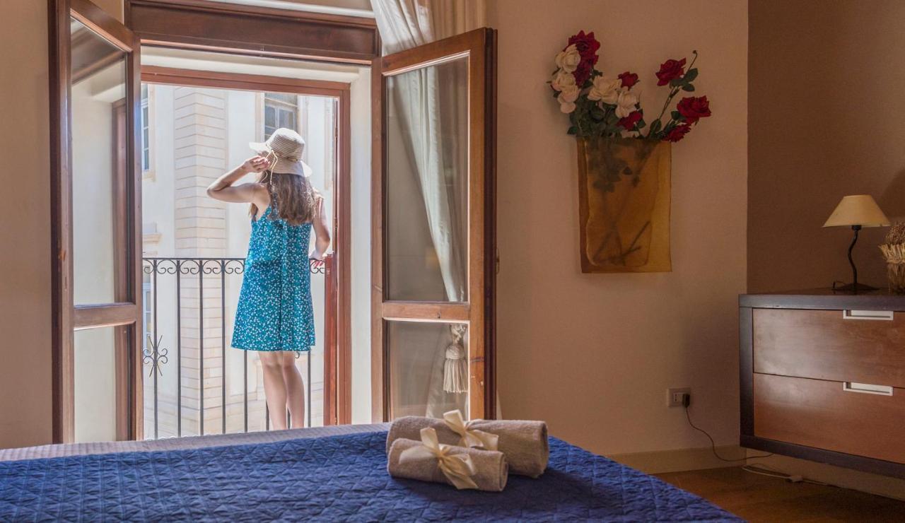 Loredana'S Room - Suite Wit Balcony Ortigia Wifi * Syracuse