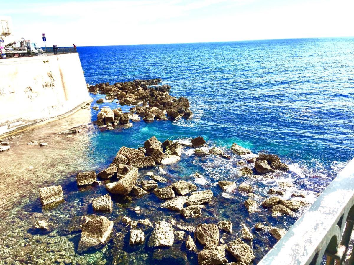 A Casuzza Maniace Apartament *